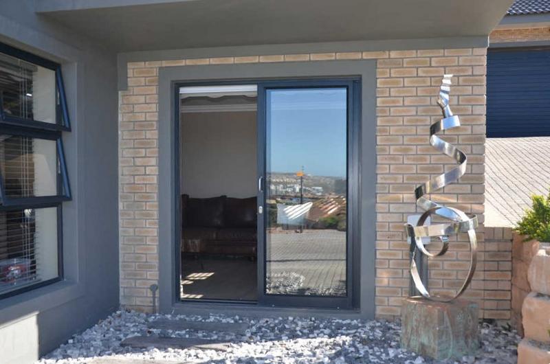5 Bedroom Property for Sale in Island View Western Cape